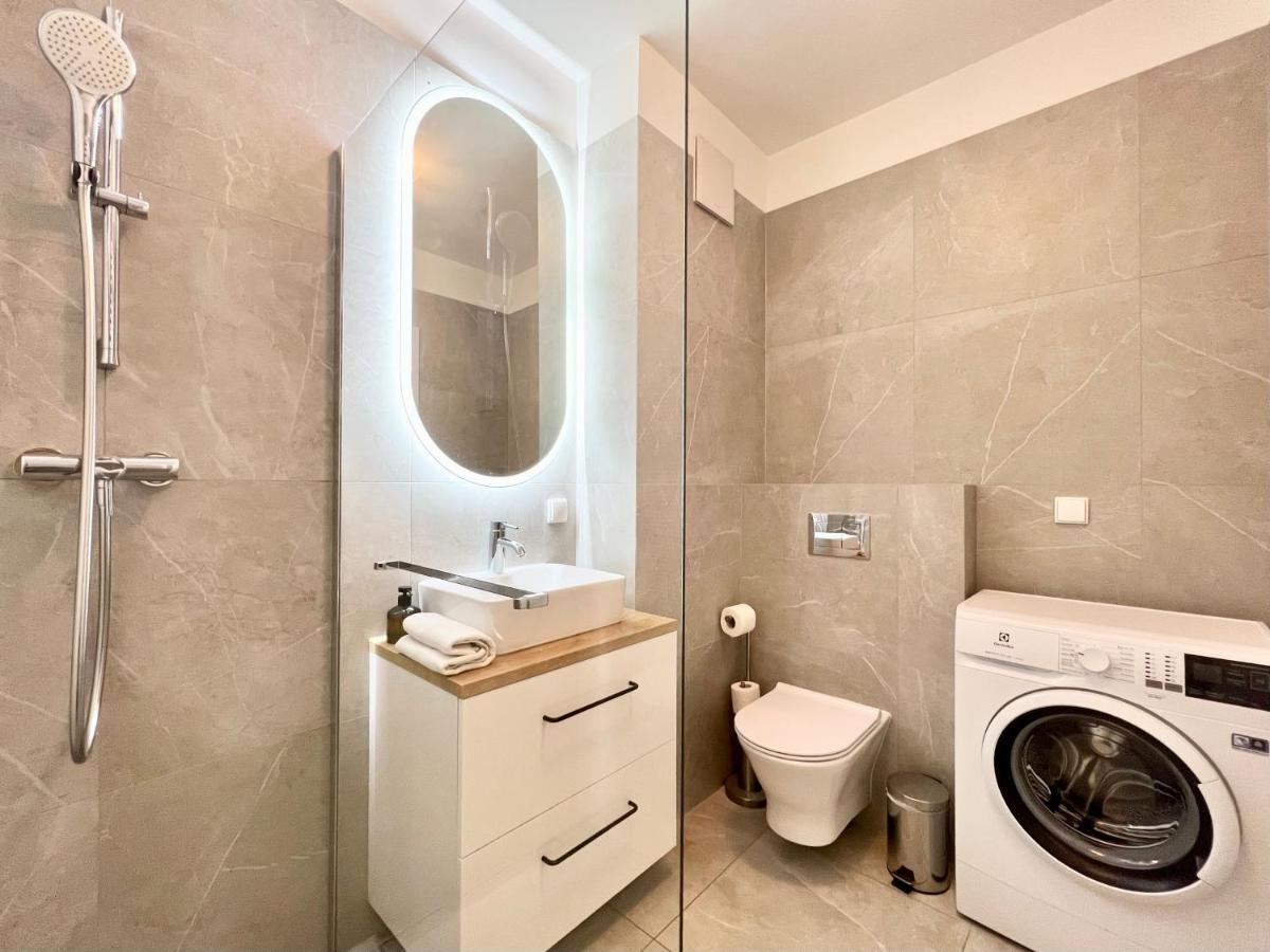 Apartamenty Garnizon Q4Apartments Гданьск Экстерьер фото
